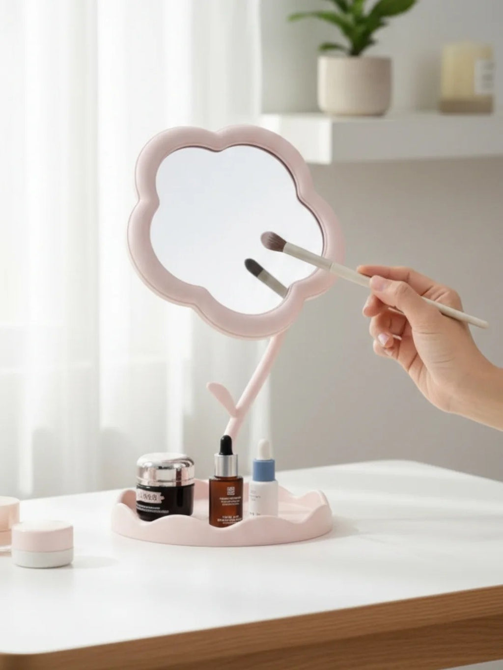 WILD HUB Pack of 1 Flower-Shaped Makeup Mirror,